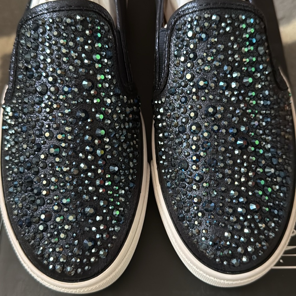 INC Women’s Navy Slip on Sammee Shoes/Sneakers Size 6.5 NIB - Picture 3 of 6